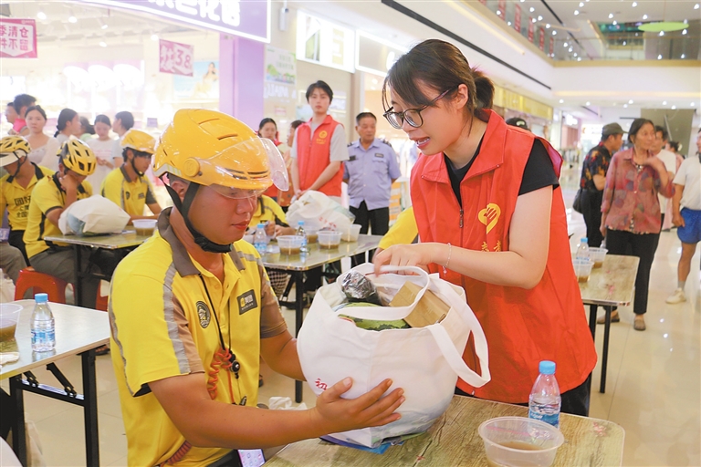 為企業解決法律難題892項
